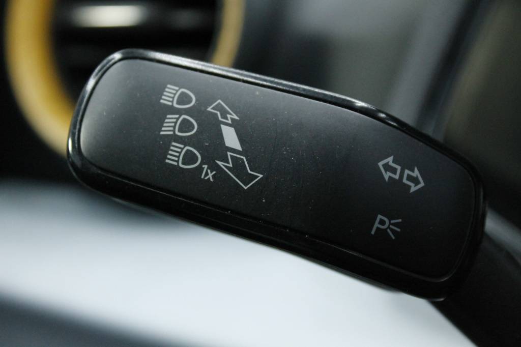 seat-arona-2024-gasolina-999cc