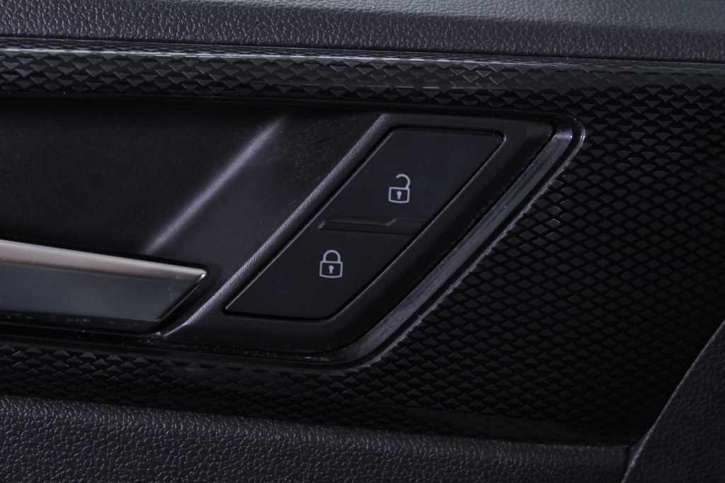 volkswagen-taigo-2024-gasolina-999cc