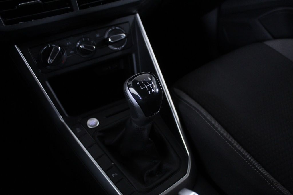 volkswagen-taigo-2024-gasolina-999cc