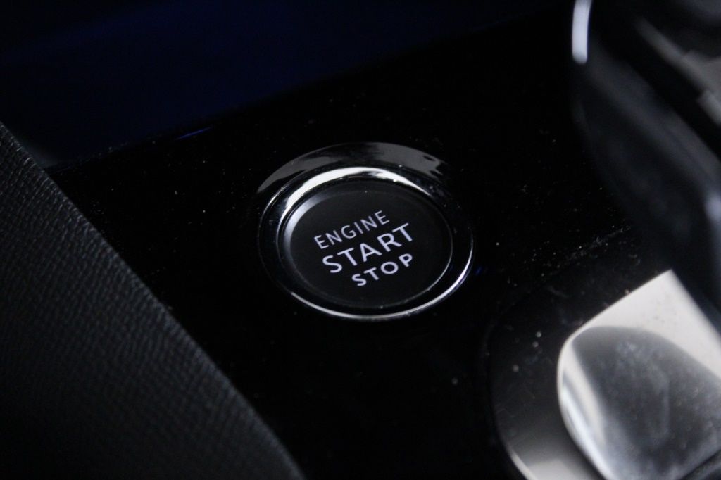 peugeot-3008-2022-diesel-1499cc