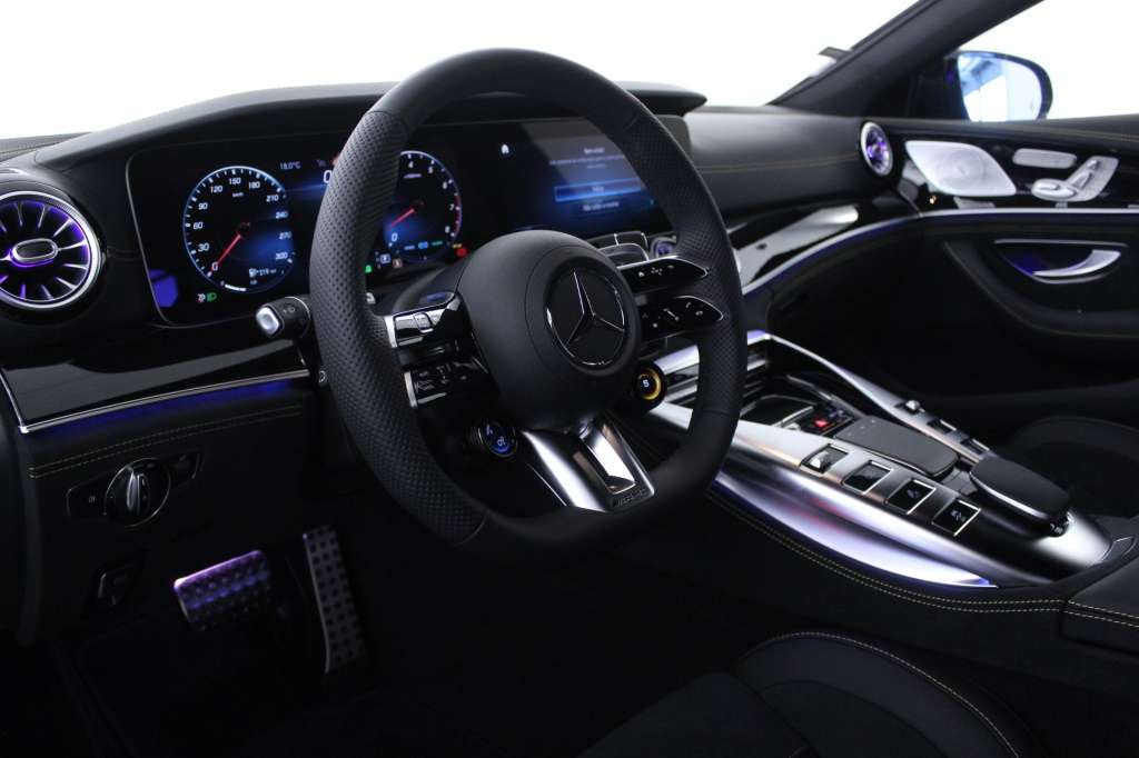 mercedes-benz-amg-gt-2023-hibrido-2999cc