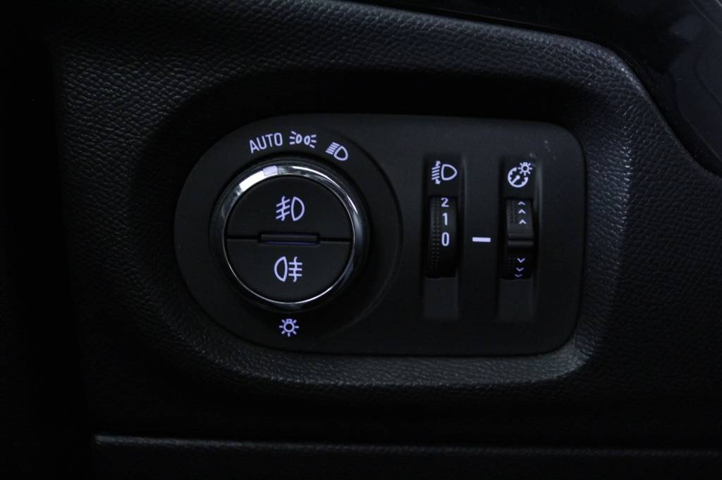 opel-corsa-2024-gasolina-1199cc