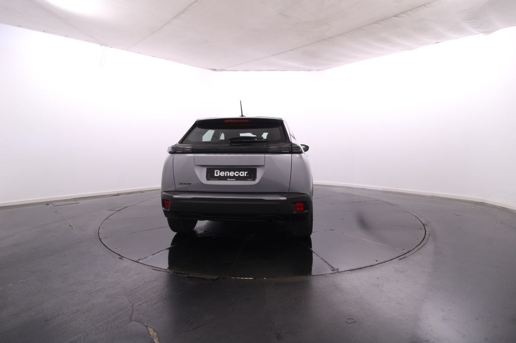 peugeot-2008-2024-gasolina-1199cc
