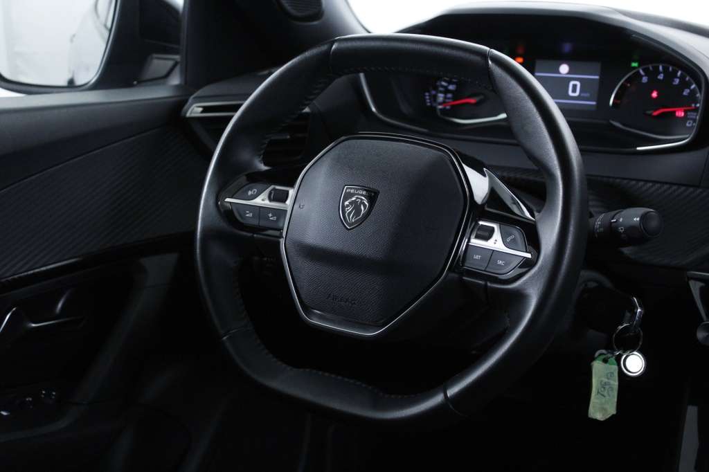 peugeot-2008-2024-gasolina-1199cc