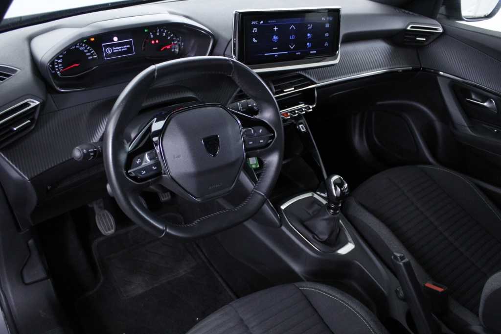 peugeot-2008-2024-gasolina-1199cc