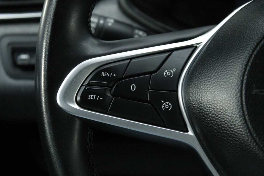 mitsubishi-colt-2024-gasolina-999cc