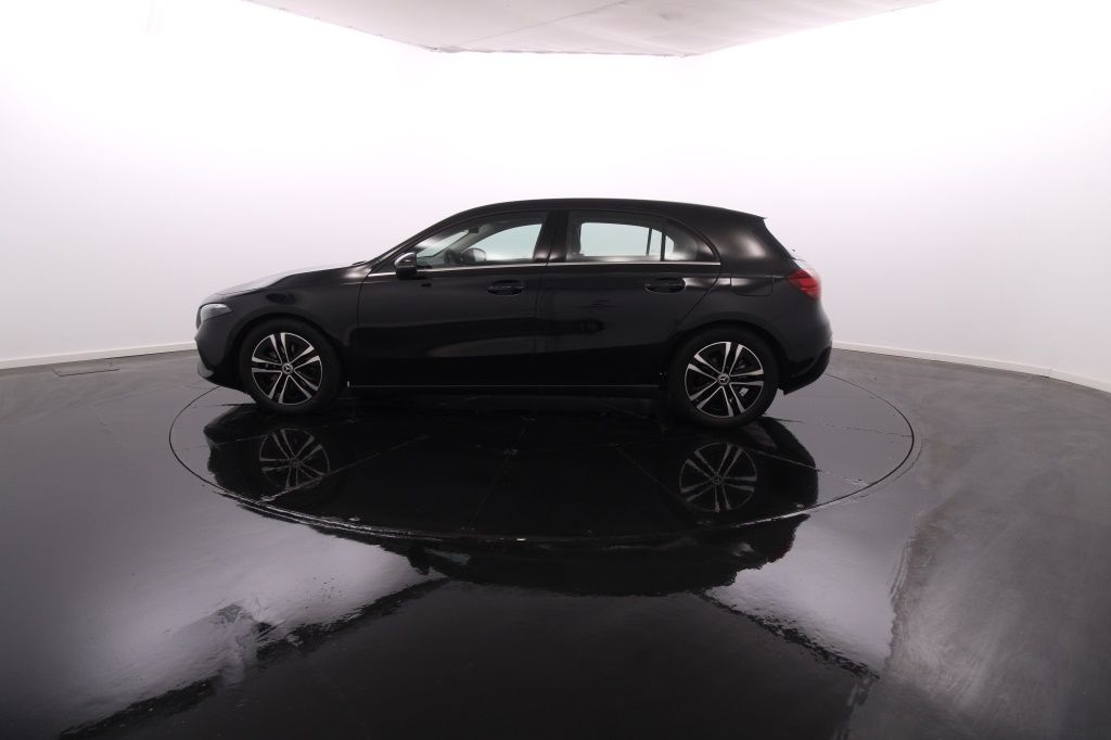 mercedes-benz-classe-a-2025-hibrido-1332cc