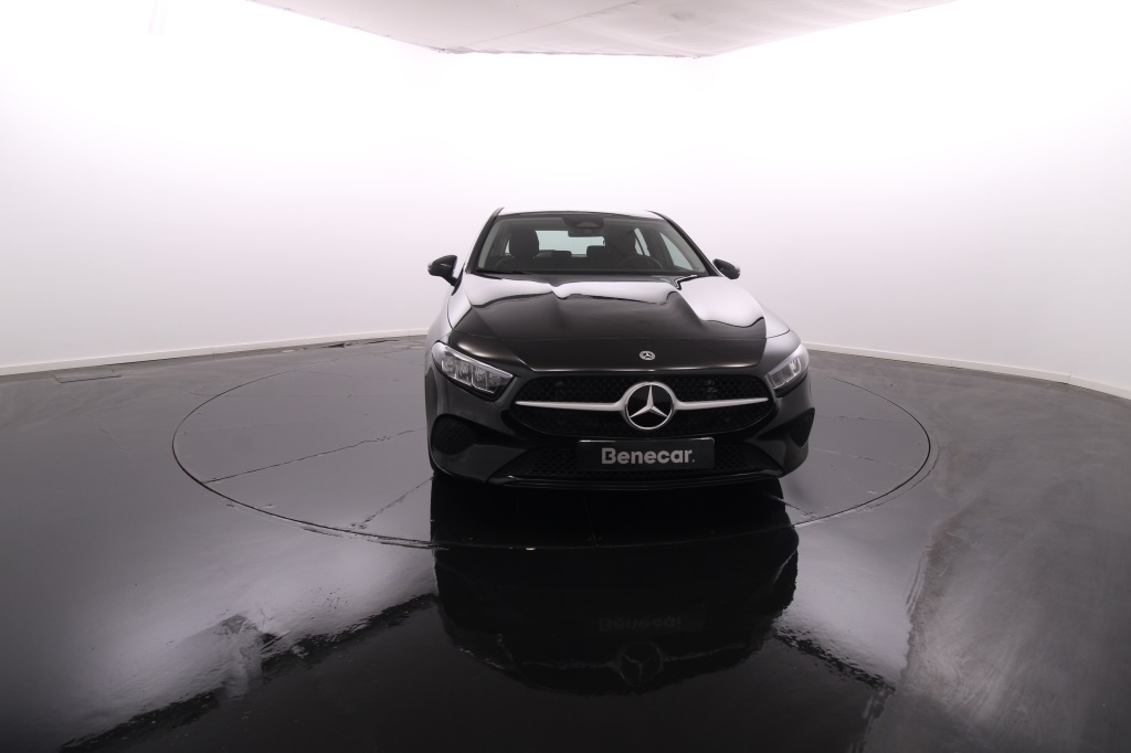 mercedes-benz-classe-a-2025-hibrido-1332cc