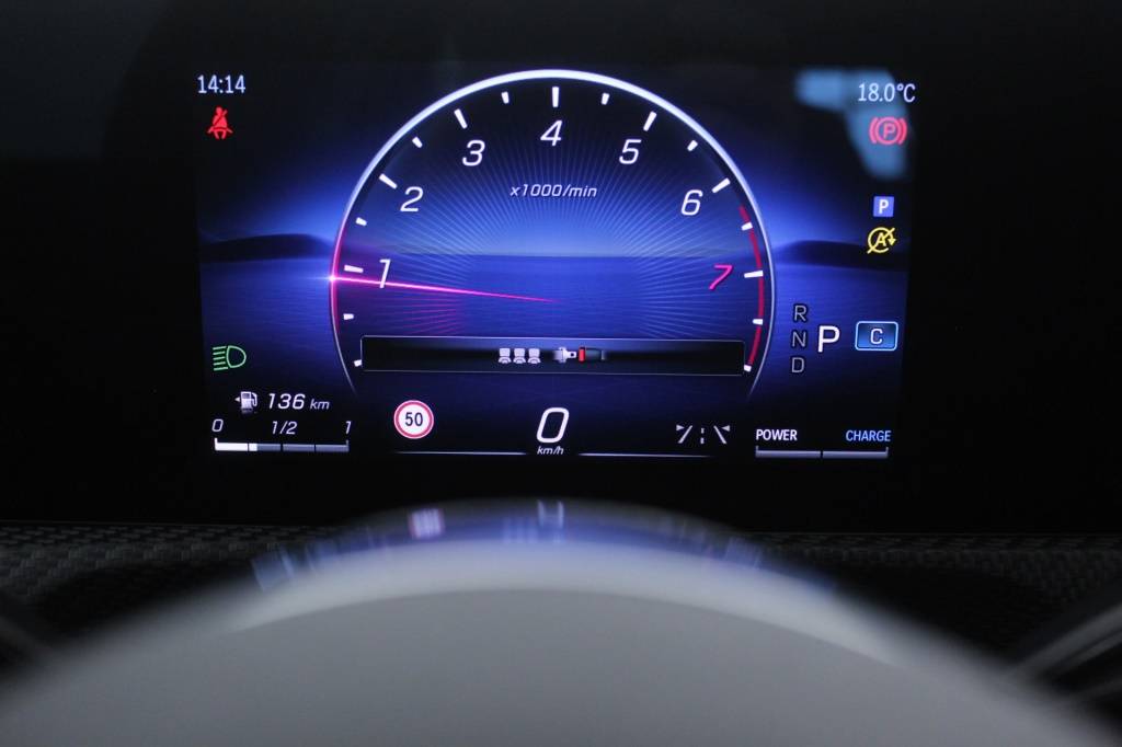 mercedes-benz-classe-a-2025-hibrido-1332cc