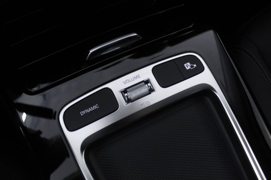 mercedes-benz-classe-a-2025-hibrido-1332cc