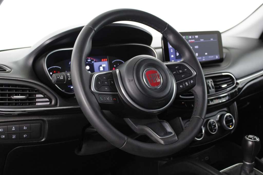 fiat-tipo-station-wagon-2023-gasolina-999cc