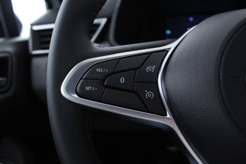 mitsubishi-colt-2024-gasolina-999cc