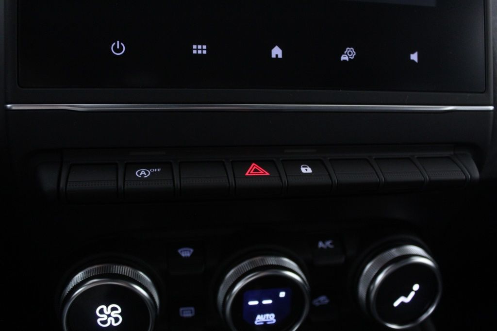mitsubishi-colt-2024-gasolina-999cc