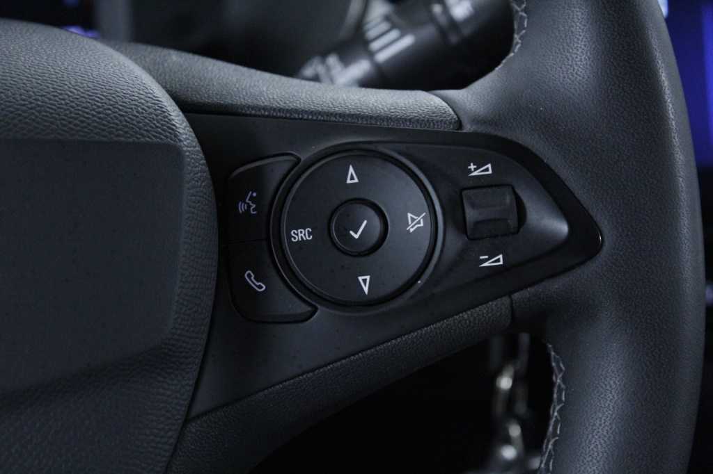opel-corsa-2025-gasolina-1199cc