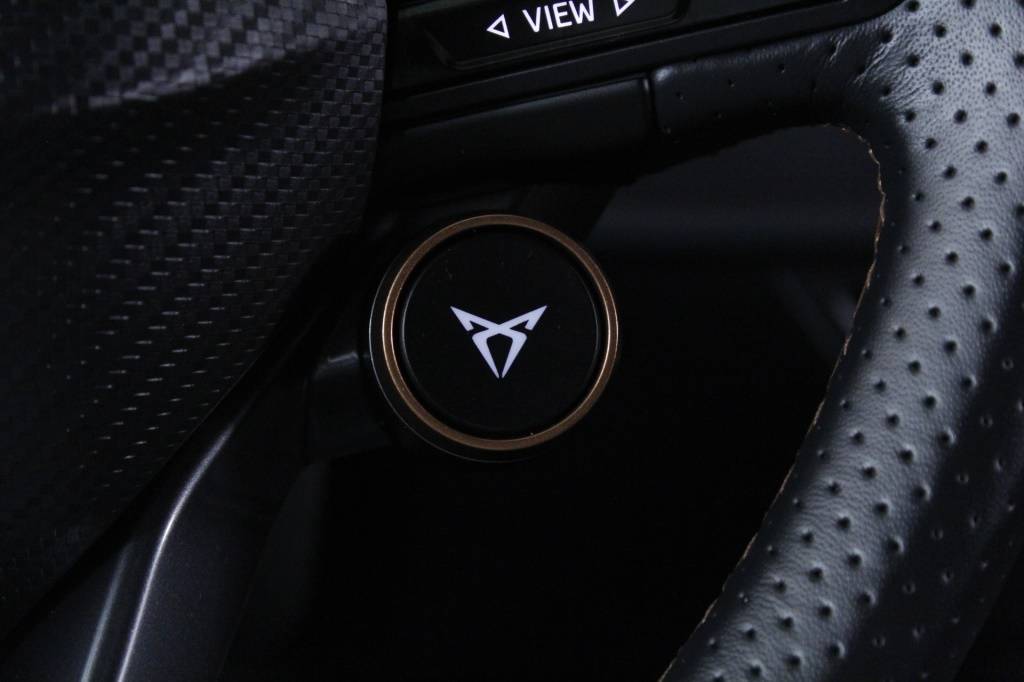 cupra-born-2024-eletrico-1cc