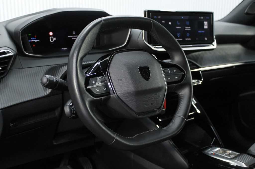 peugeot-2008-2024-gasolina-1199cc