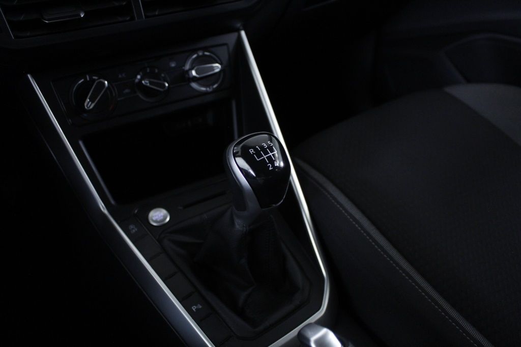 volkswagen-taigo-2024-gasolina-999cc
