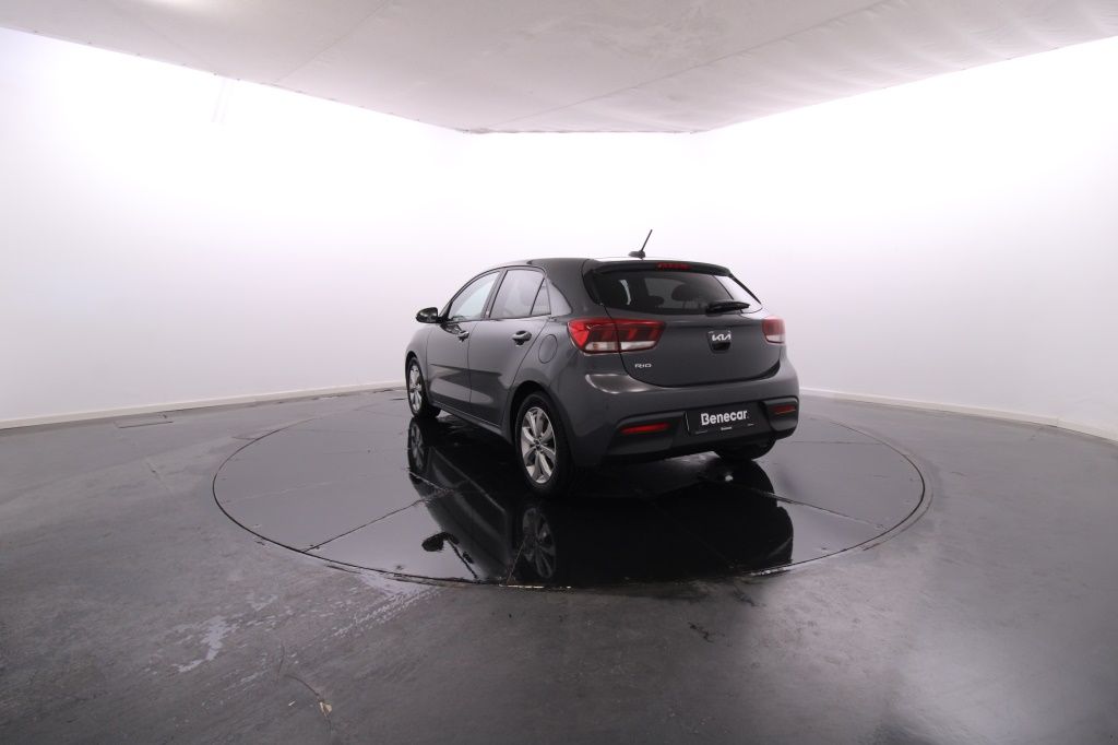 kia-rio-2023-gasolina-998cc