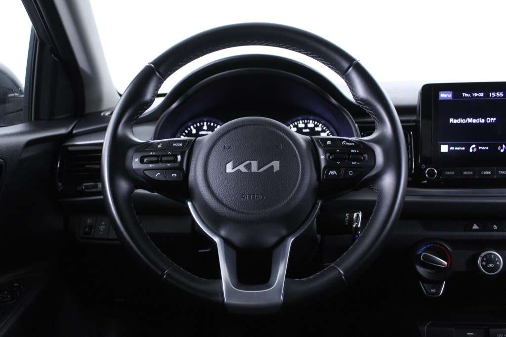 kia-rio-2023-gasolina-998cc