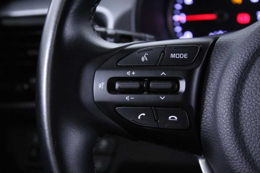 kia-rio-2023-gasolina-998cc