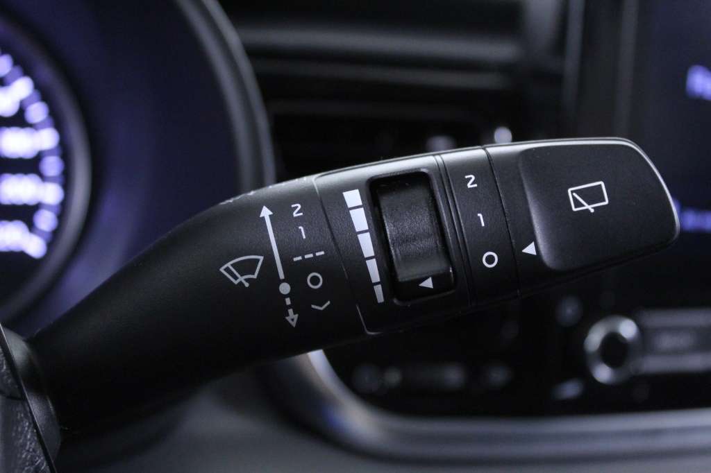 kia-rio-2023-gasolina-998cc