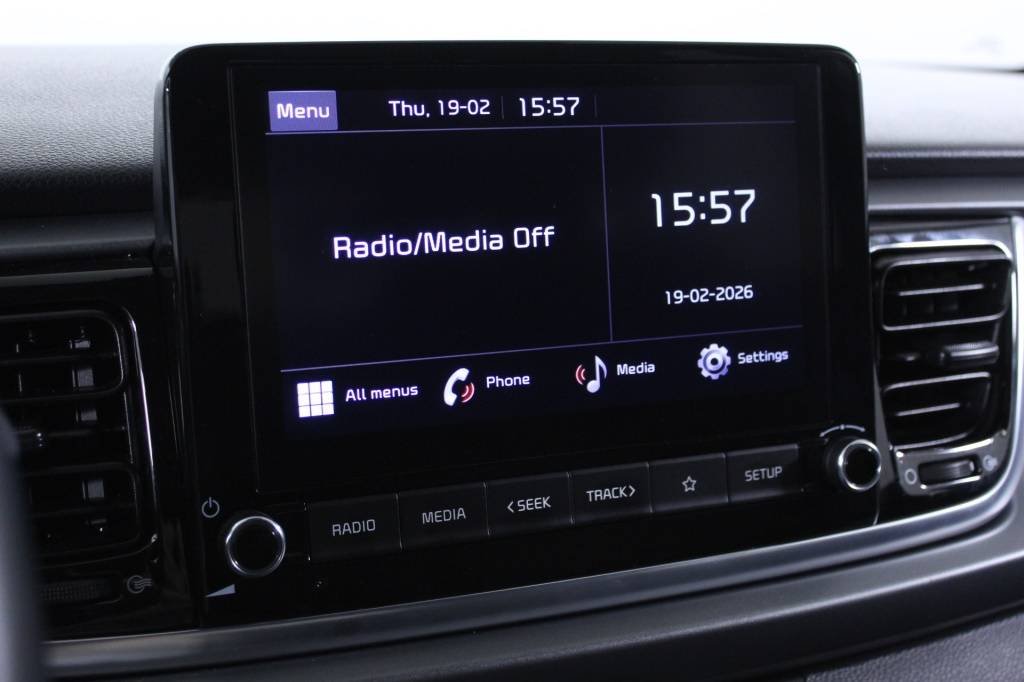 kia-rio-2023-gasolina-998cc