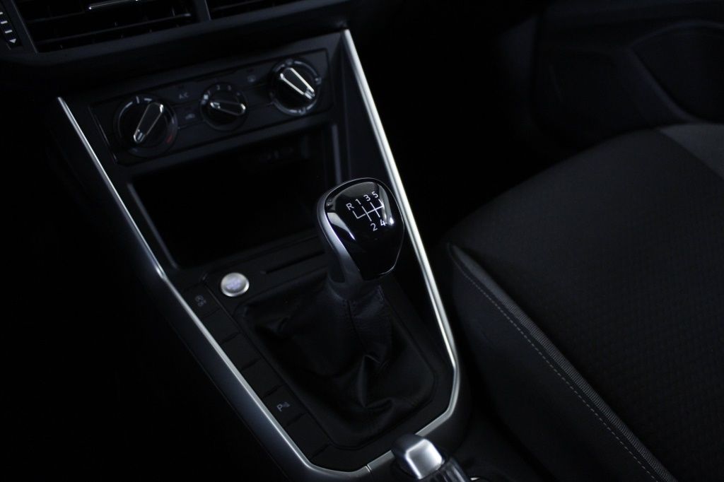 volkswagen-taigo-2024-gasolina-999cc