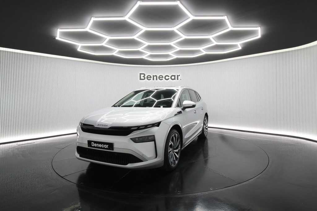 skoda-enyaq-2025-eletrico-1cc