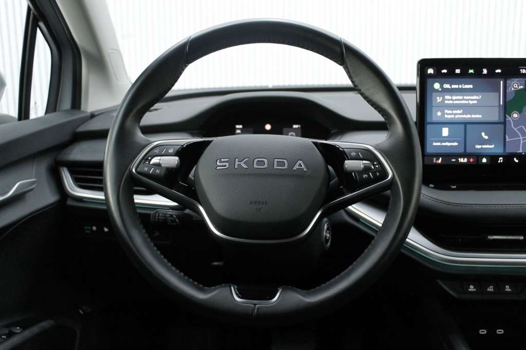 skoda-enyaq-2025-eletrico-1cc
