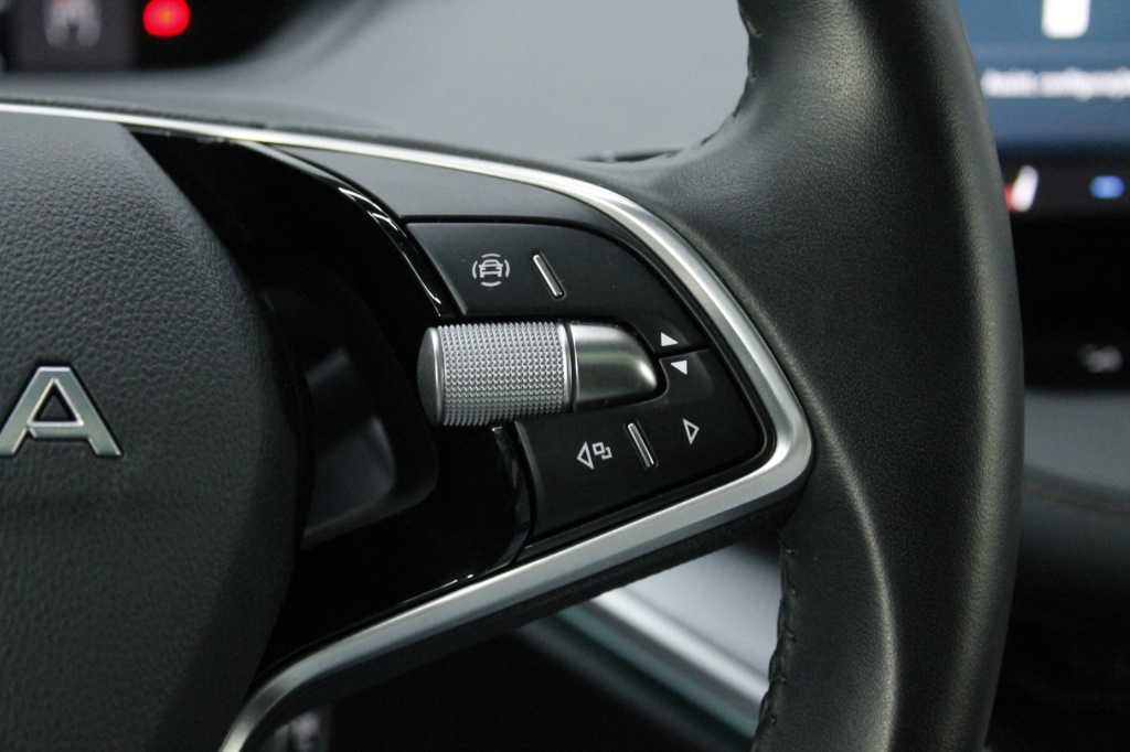 skoda-enyaq-2025-eletrico-1cc
