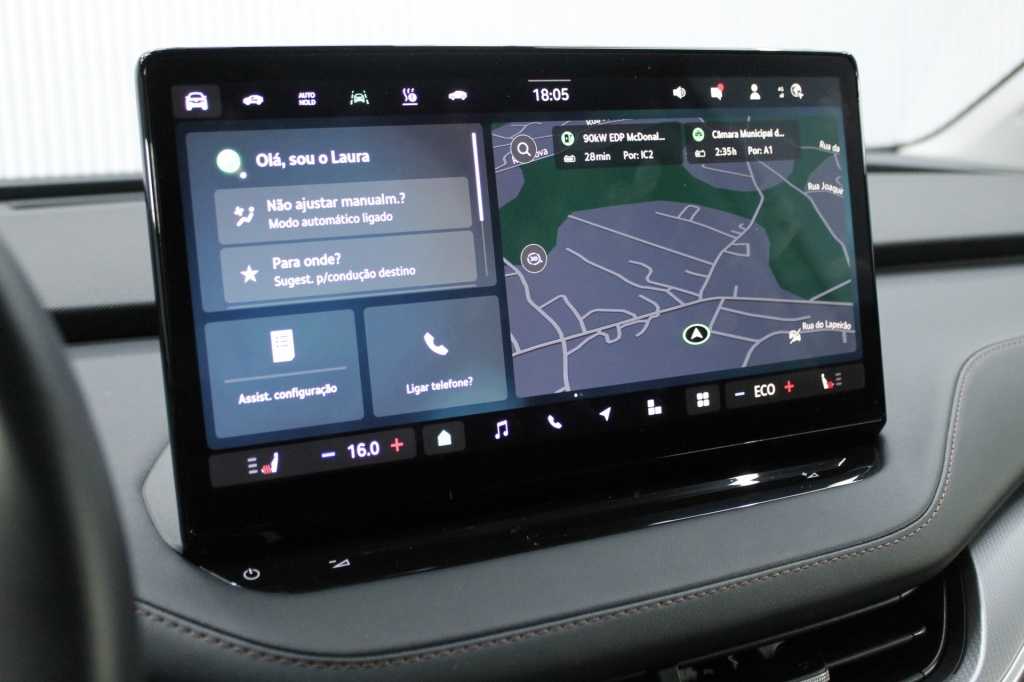 skoda-enyaq-2025-eletrico-1cc