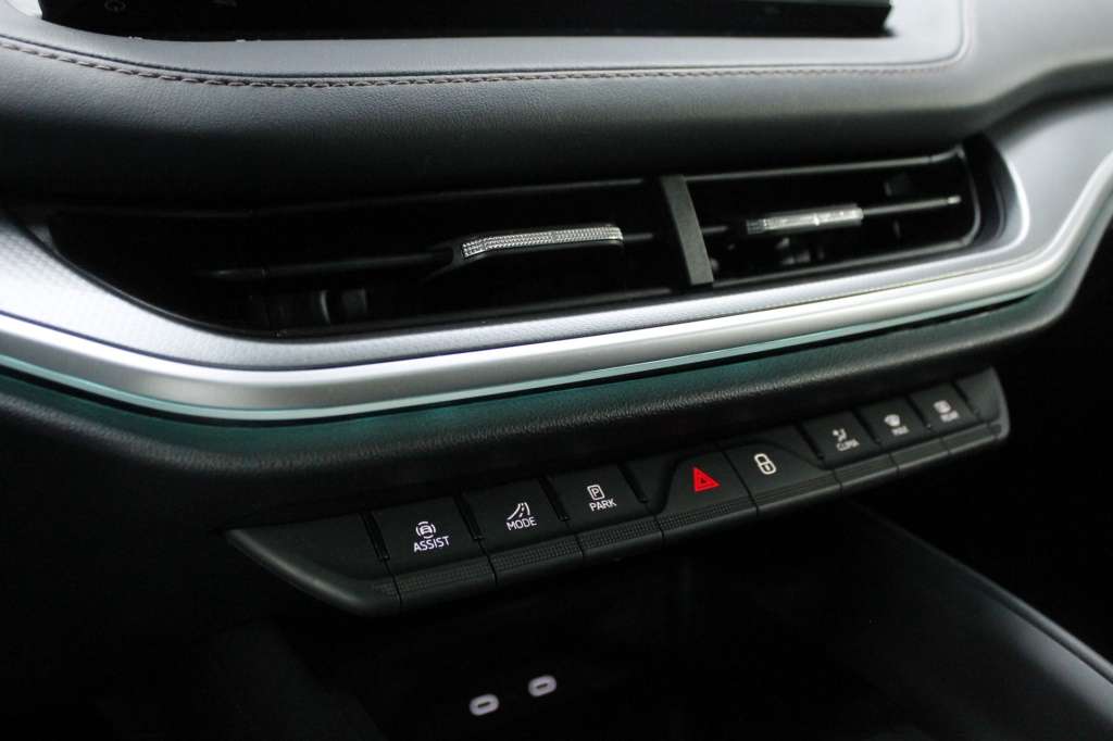 skoda-enyaq-2025-eletrico-1cc