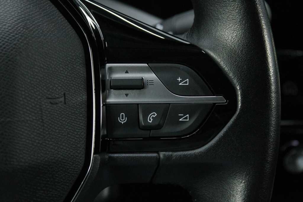 peugeot-308-2024-gasolina-1199cc