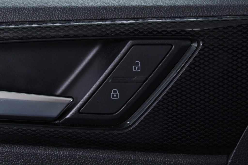 volkswagen-taigo-2024-gasolina-999cc