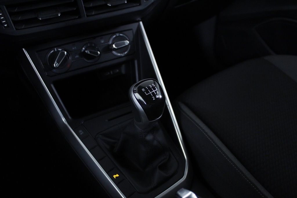 volkswagen-taigo-2024-gasolina-999cc