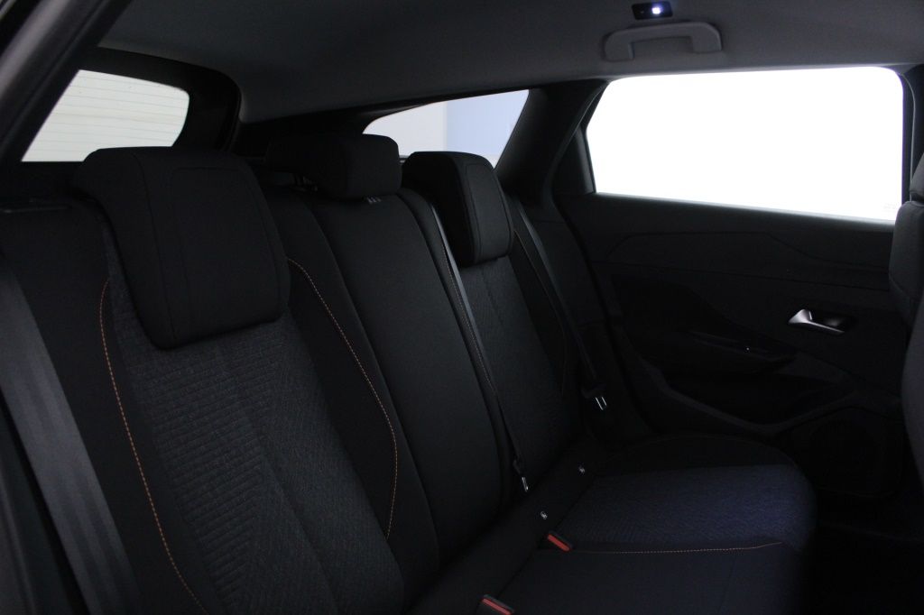 peugeot-308-sw-2025-diesel-1499cc
