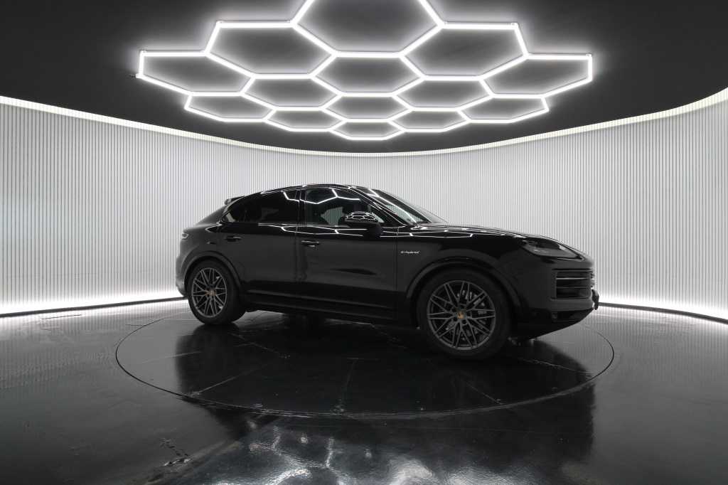 porsche-cayenne-2025-hibrido-2995cc