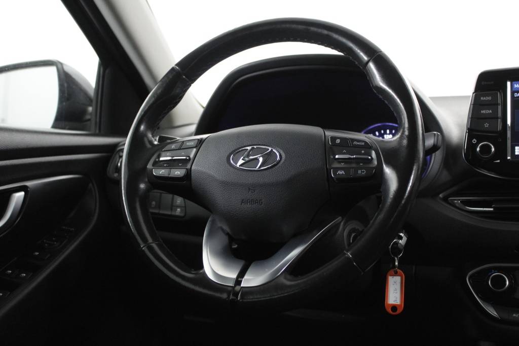 hyundai-i30-2021-hibrido-998cc