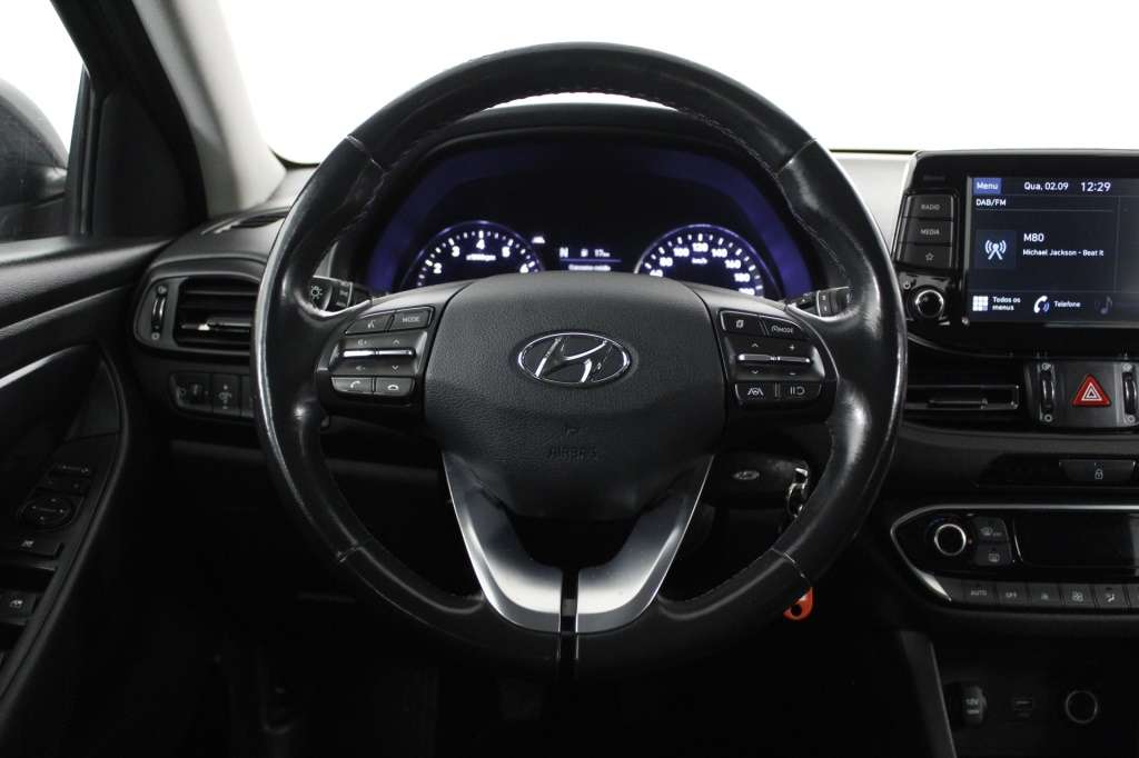 hyundai-i30-2021-hibrido-998cc