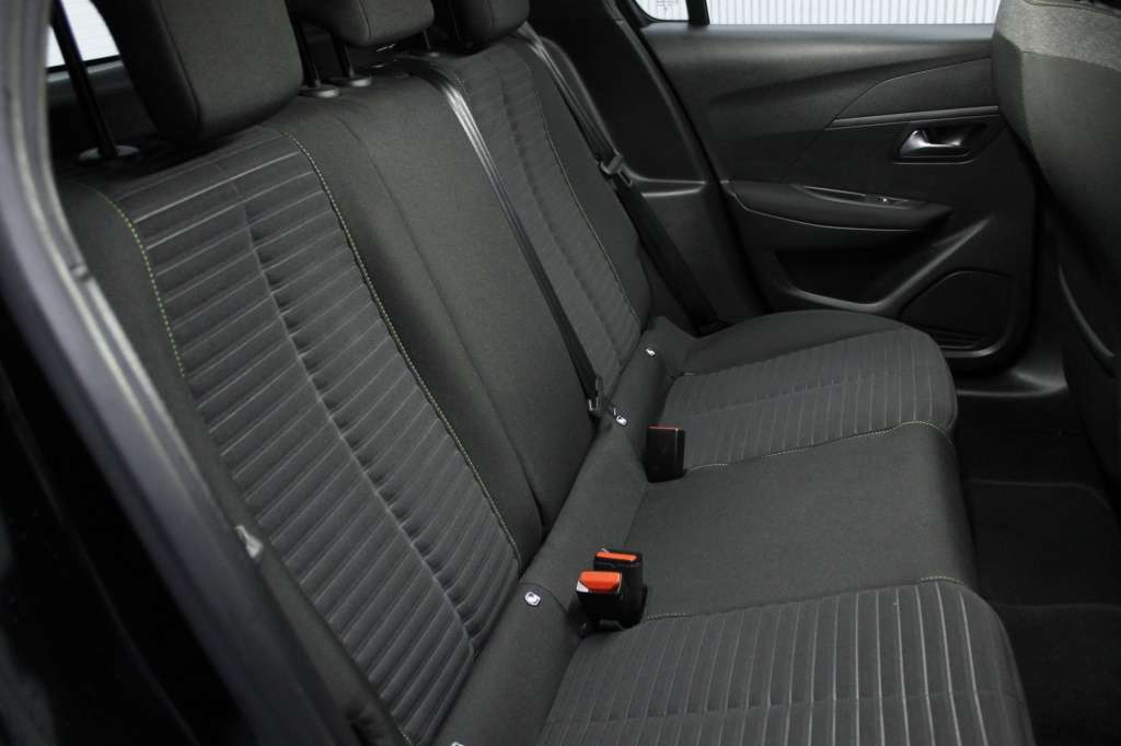 peugeot-208-2024-gasolina-1199cc