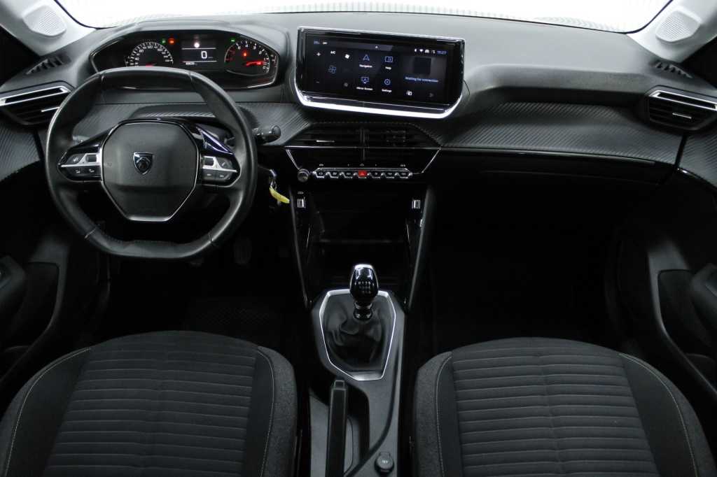 peugeot-208-2024-gasolina-1199cc