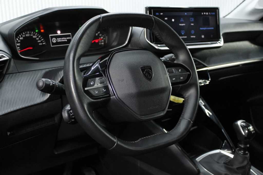 peugeot-208-2024-gasolina-1199cc