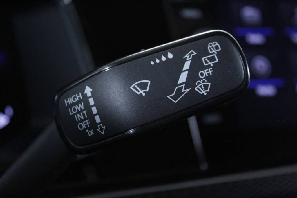 volkswagen-taigo-2024-gasolina-999cc