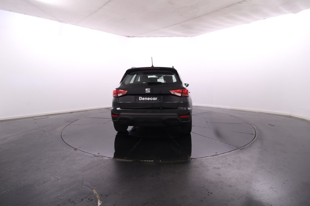 seat-arona-2024-gasolina-999cc