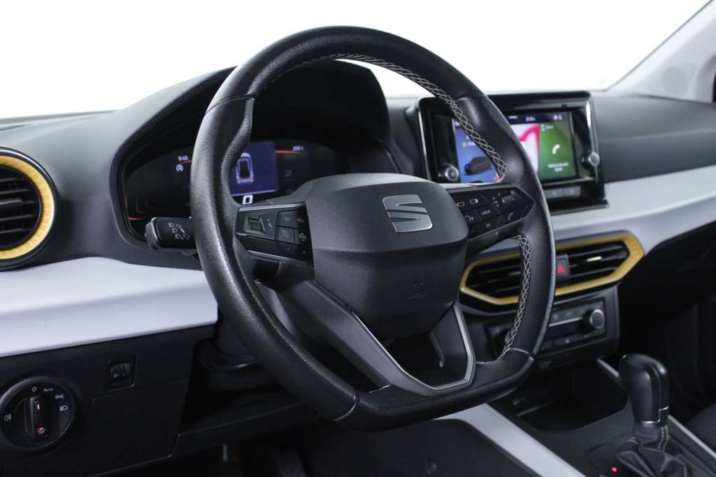 seat-arona-2024-gasolina-999cc