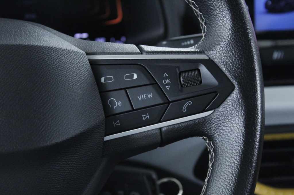 seat-arona-2024-gasolina-999cc