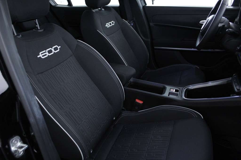 fiat-600-2025-hibrido-1199cc