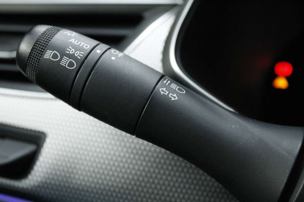 renault-arkana-2023-hibrido-1332cc
