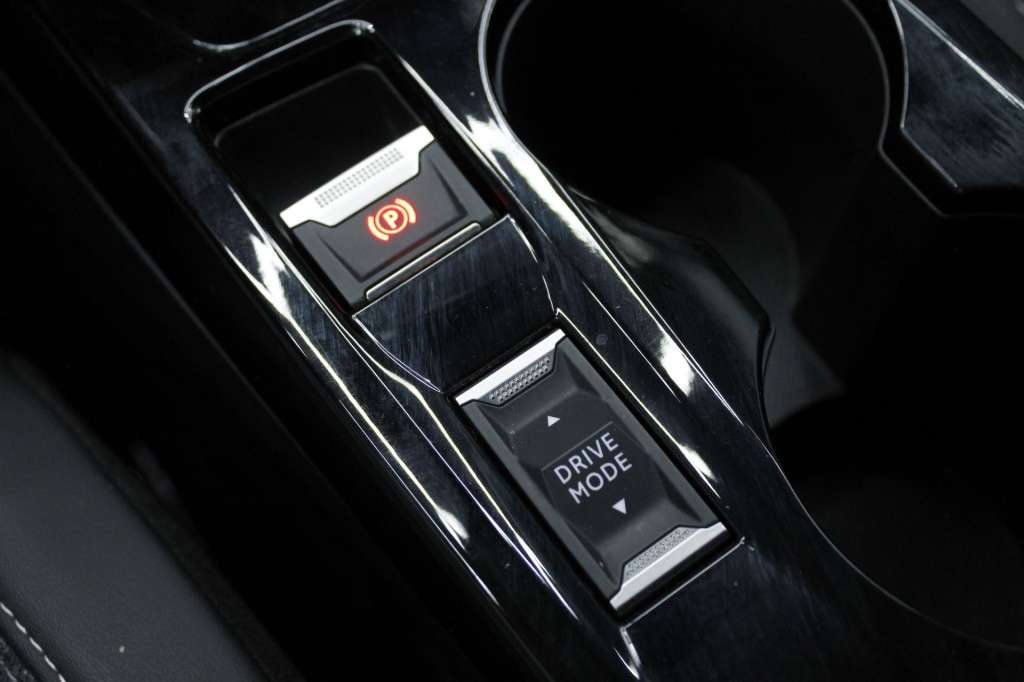 peugeot-208-2025-hibrido-1199cc