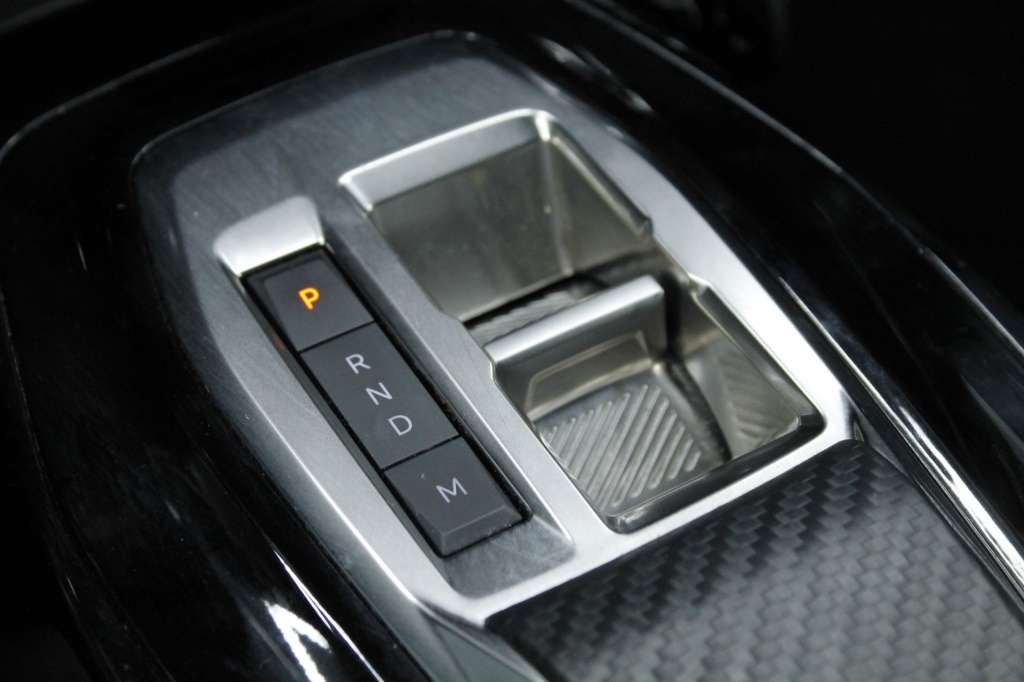 peugeot-208-2025-hibrido-1199cc